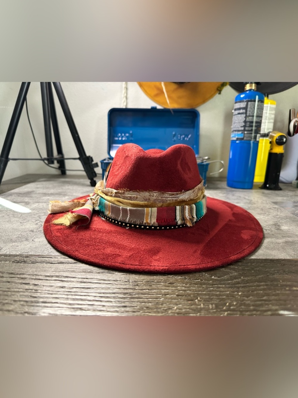 NWT Wide Brim Tear Drop Fedora